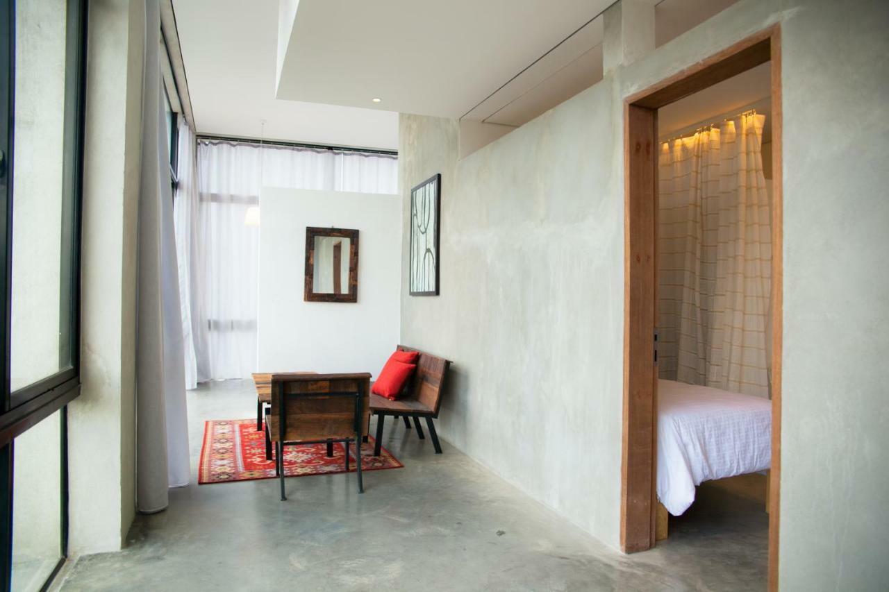 Tamasa Hotel & Apartment Phnom Penh Exteriör bild