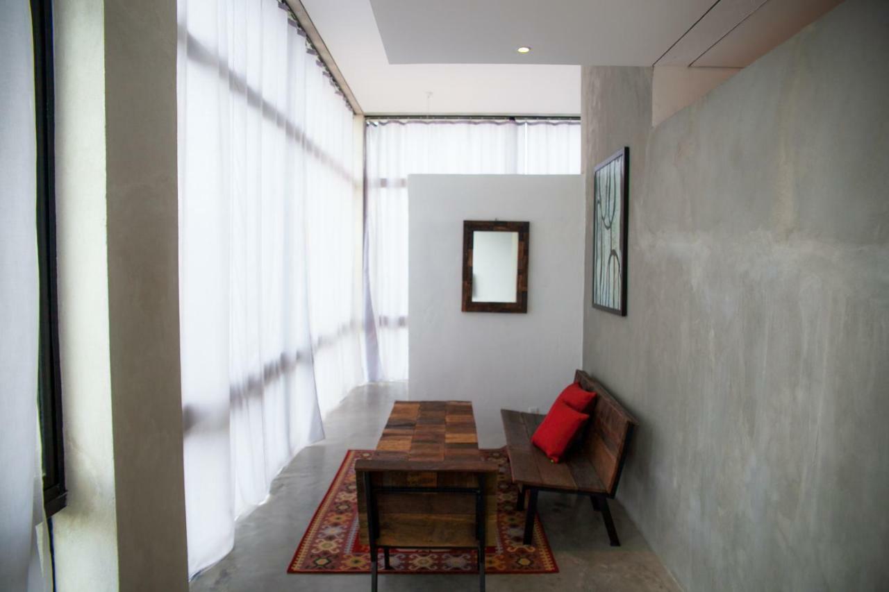 Tamasa Hotel & Apartment Phnom Penh Exteriör bild