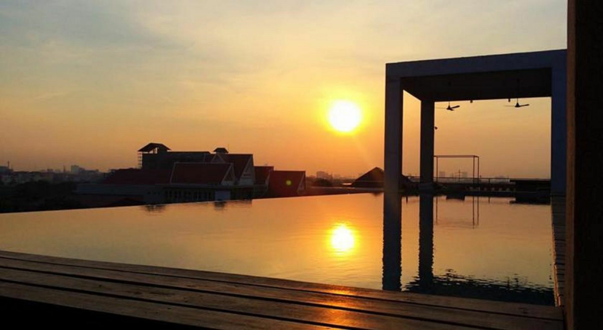 Tamasa Hotel & Apartment Phnom Penh Exteriör bild